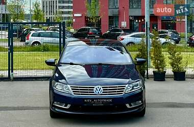 Купе Volkswagen CC / Passat CC 2012 в 