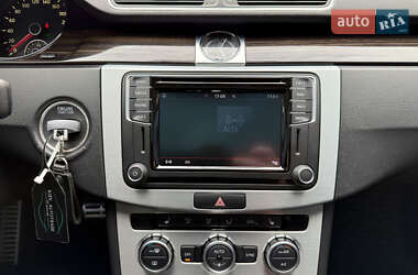 Купе Volkswagen CC / Passat CC 2012 в 