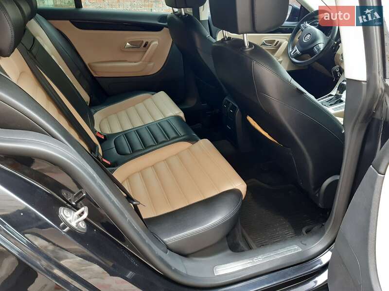 Купе Volkswagen CC / Passat CC 2012 в Херсоне