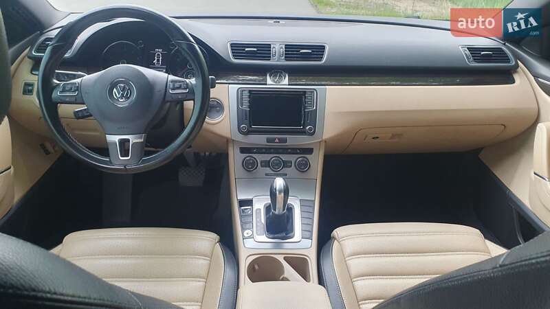Купе Volkswagen CC / Passat CC 2016 в Переяславі