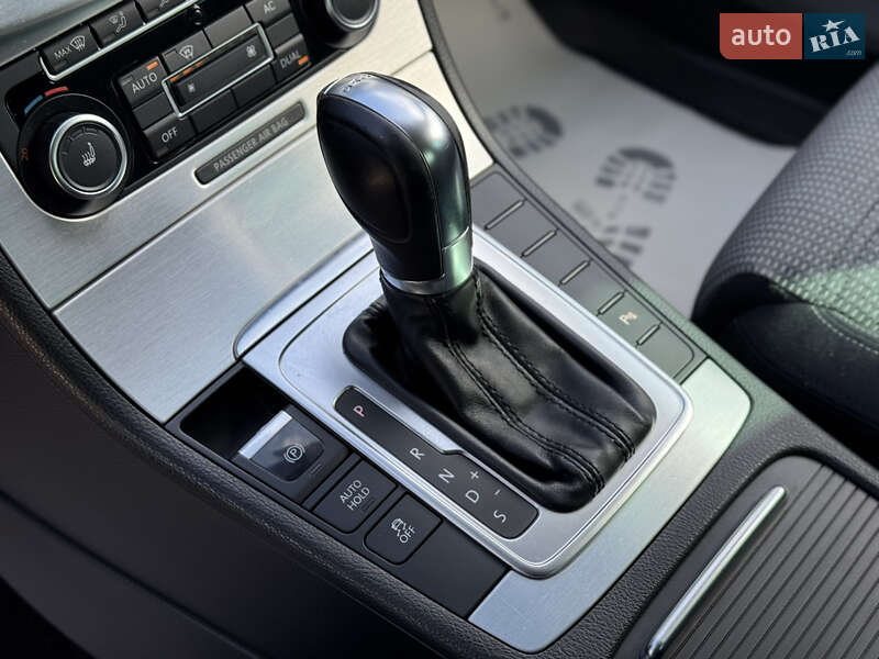 Купе Volkswagen CC / Passat CC 2012 в Хмельницком