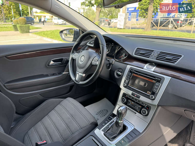 Купе Volkswagen CC / Passat CC 2012 в Хмельницком