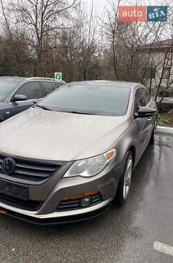 Купе Volkswagen CC / Passat CC 2011 в Киеве