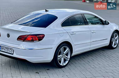 Купе Volkswagen CC / Passat CC 2012 в 
