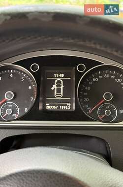 Купе Volkswagen CC / Passat CC 2011 в 