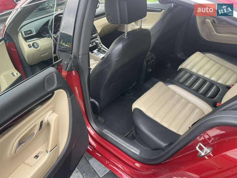 Купе Volkswagen CC / Passat CC 2014 в Одесі