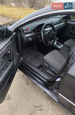 Купе Volkswagen CC / Passat CC 2011 в 