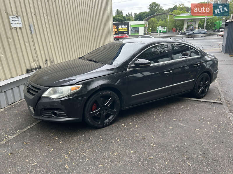 Купе Volkswagen CC / Passat CC 2009 в 