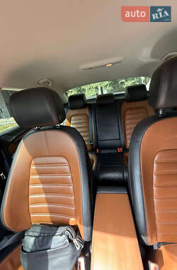 Купе Volkswagen CC / Passat CC 2012 в 