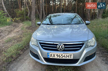 Купе Volkswagen CC / Passat CC 2010 в 