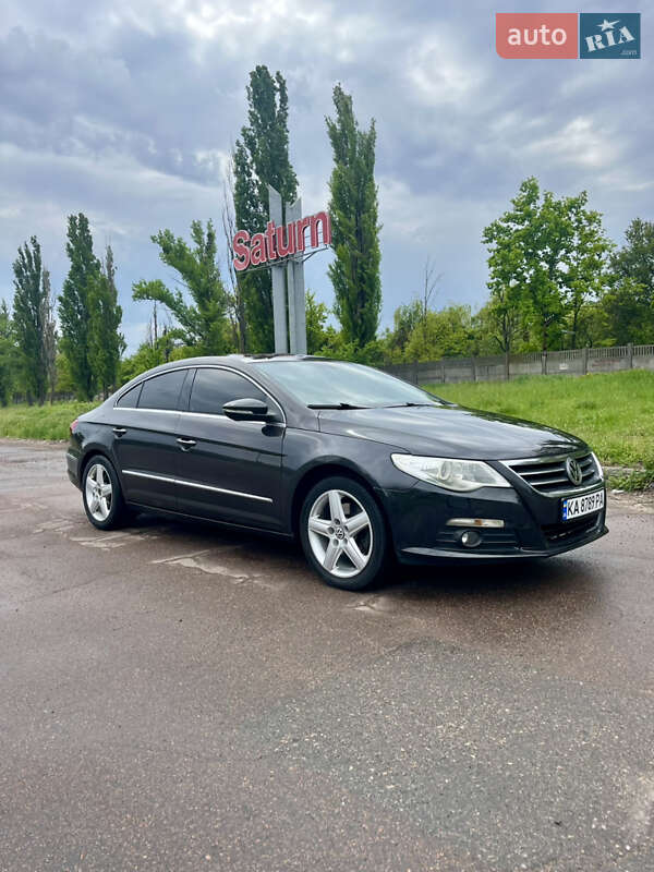 Купе Volkswagen CC / Passat CC 2010 в 