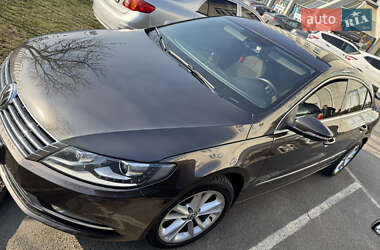Купе Volkswagen CC / Passat CC 2013 в 