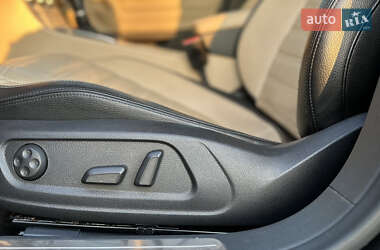 Купе Volkswagen CC / Passat CC 2013 в 