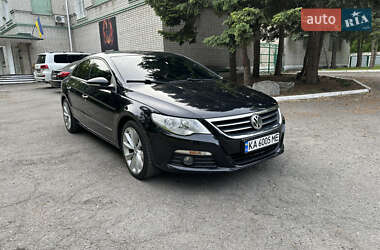 Купе Volkswagen CC / Passat CC 2009 в 