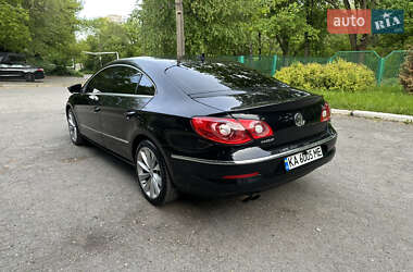 Купе Volkswagen CC / Passat CC 2009 в 