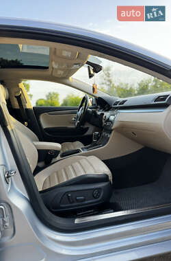 Купе Volkswagen CC / Passat CC 2012 в 