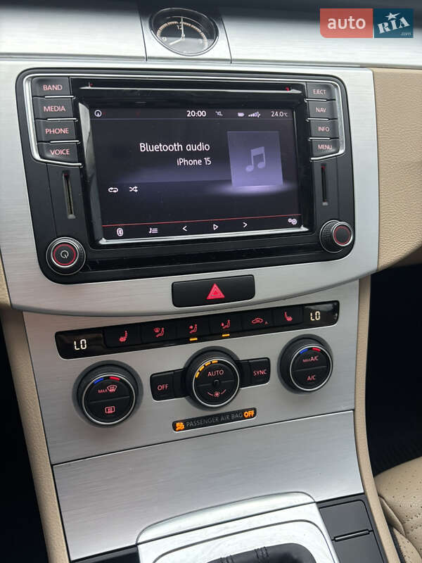 Купе Volkswagen CC / Passat CC 2015 в Киеве