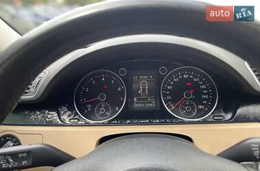 Купе Volkswagen CC / Passat CC 2012 в 
