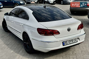 Купе Volkswagen CC / Passat CC 2013 в 