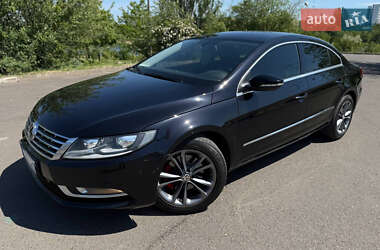 Купе Volkswagen CC / Passat CC 2012 в 