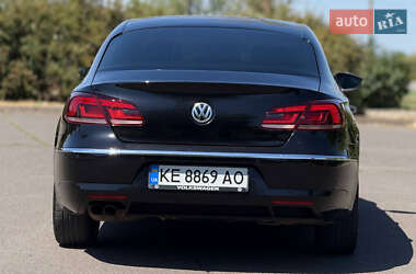 Купе Volkswagen CC / Passat CC 2012 в 