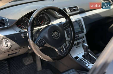 Купе Volkswagen CC / Passat CC 2012 в 
