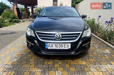 Купе Volkswagen CC / Passat CC 2011 в 