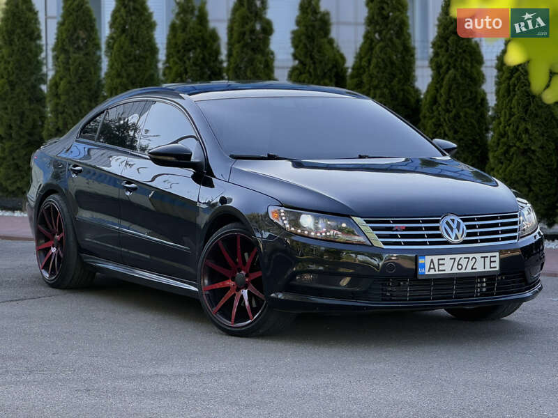 Купе Volkswagen CC / Passat CC 2013 в 
