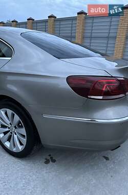 Купе Volkswagen CC / Passat CC 2013 в 