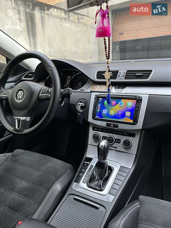 Купе Volkswagen CC / Passat CC 2013 в Кропивницькому