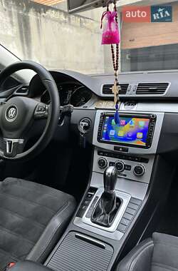 Купе Volkswagen CC / Passat CC 2013 в 