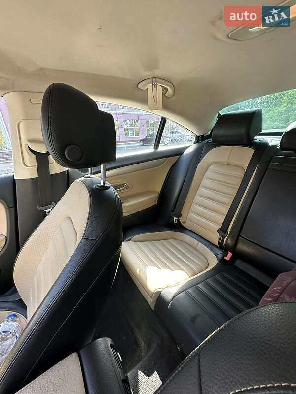 Купе Volkswagen CC / Passat CC 2012 в Одесі