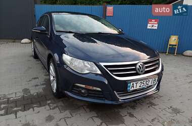 Купе Volkswagen CC / Passat CC 2009 в Лазещине