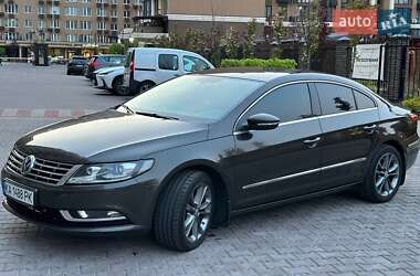 Купе Volkswagen CC / Passat CC 2012 в 