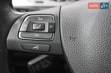 Купе Volkswagen CC / Passat CC 2012 в 