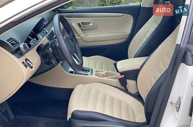 Купе Volkswagen CC / Passat CC 2012 в 