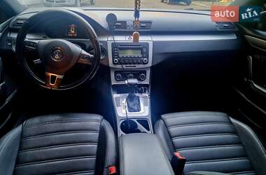 Купе Volkswagen CC / Passat CC 2008 в 