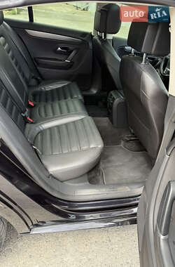 Купе Volkswagen CC / Passat CC 2012 в 
