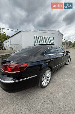 Купе Volkswagen CC / Passat CC 2012 в 