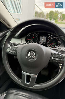 Купе Volkswagen CC / Passat CC 2012 в 