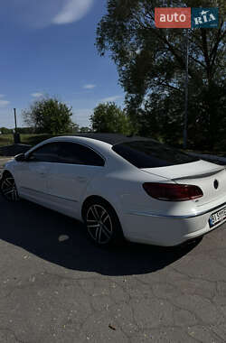 Купе Volkswagen CC / Passat CC 2013 в 