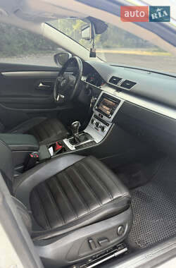 Купе Volkswagen CC / Passat CC 2012 в 