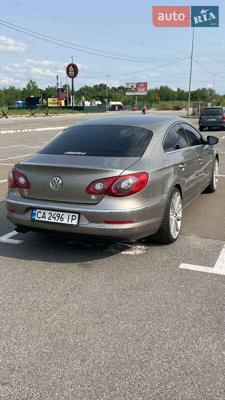 Купе Volkswagen CC / Passat CC 2010 в Золотоноше