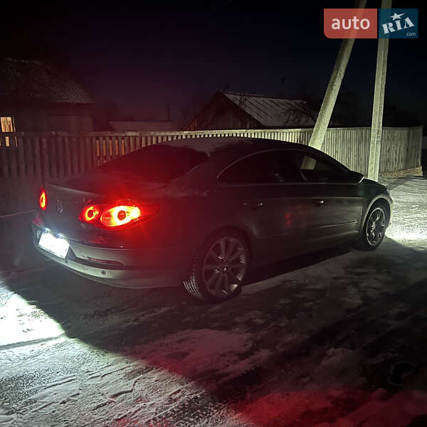 Купе Volkswagen CC / Passat CC 2010 в Золотоноше