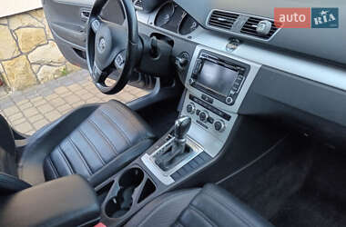 Купе Volkswagen CC / Passat CC 2013 в 