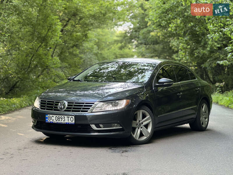 Купе Volkswagen CC / Passat CC 2012 в Сарнах