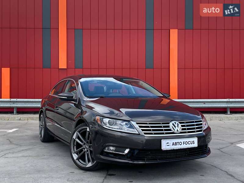 Купе Volkswagen CC / Passat CC 2015 в 