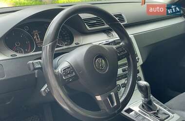 Купе Volkswagen CC / Passat CC 2013 в 