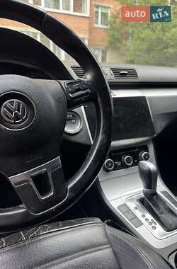 Купе Volkswagen CC / Passat CC 2010 в 
