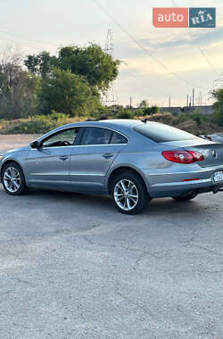 Купе Volkswagen CC / Passat CC 2008 в 